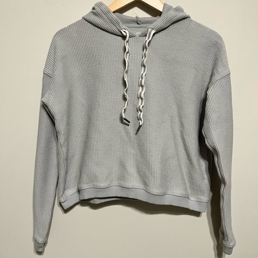 Aerie OVERSIZED ribbed cropped hoodie so soft
